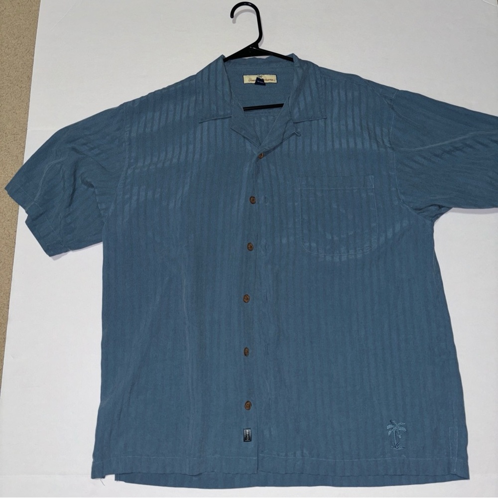 Tommy Bahama Shirt Mens Large Blue 100% Silk Pocket Collared Button Down